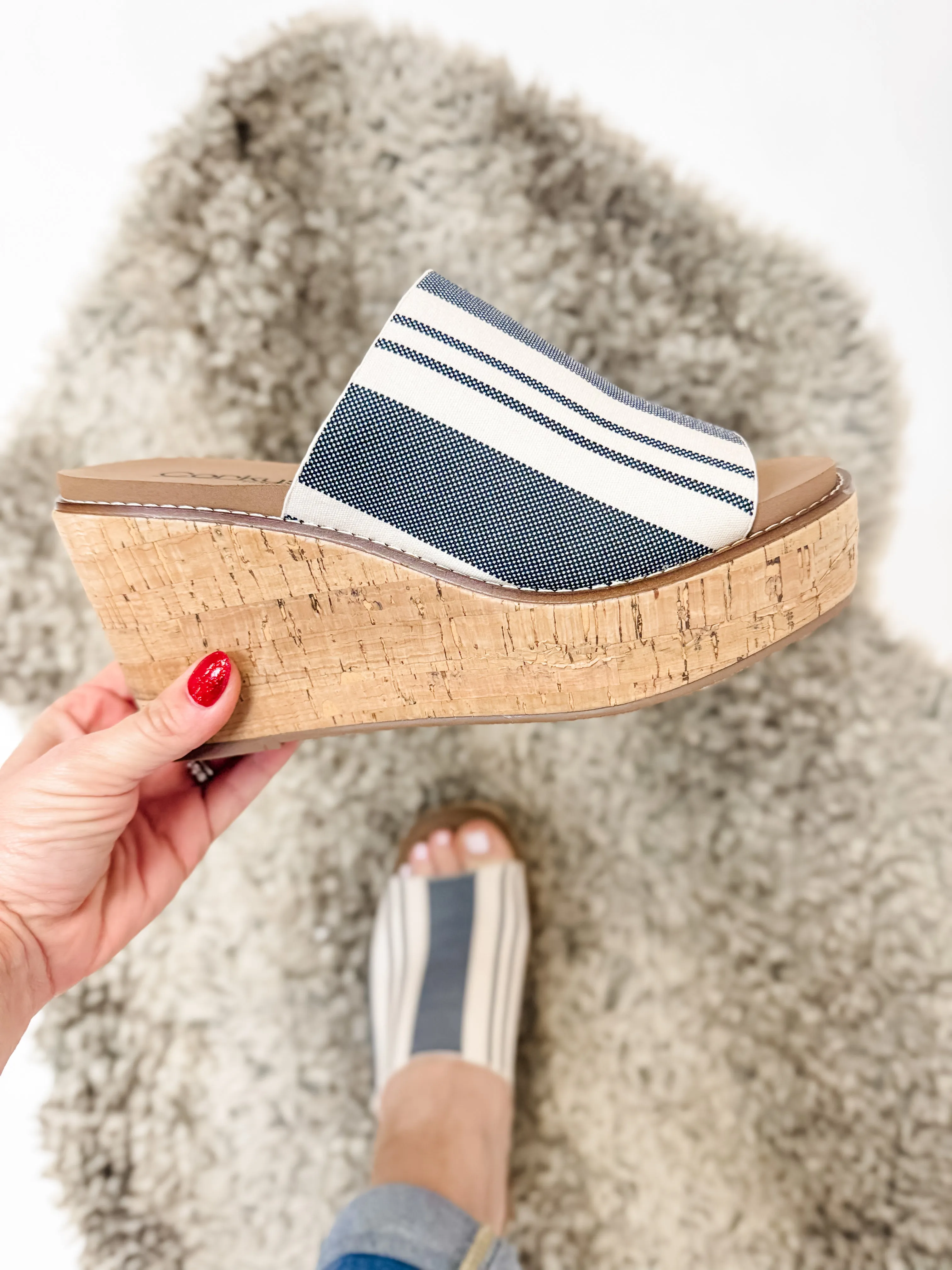 Corky's Black Natural Stripe 2 Mugshot Shoes