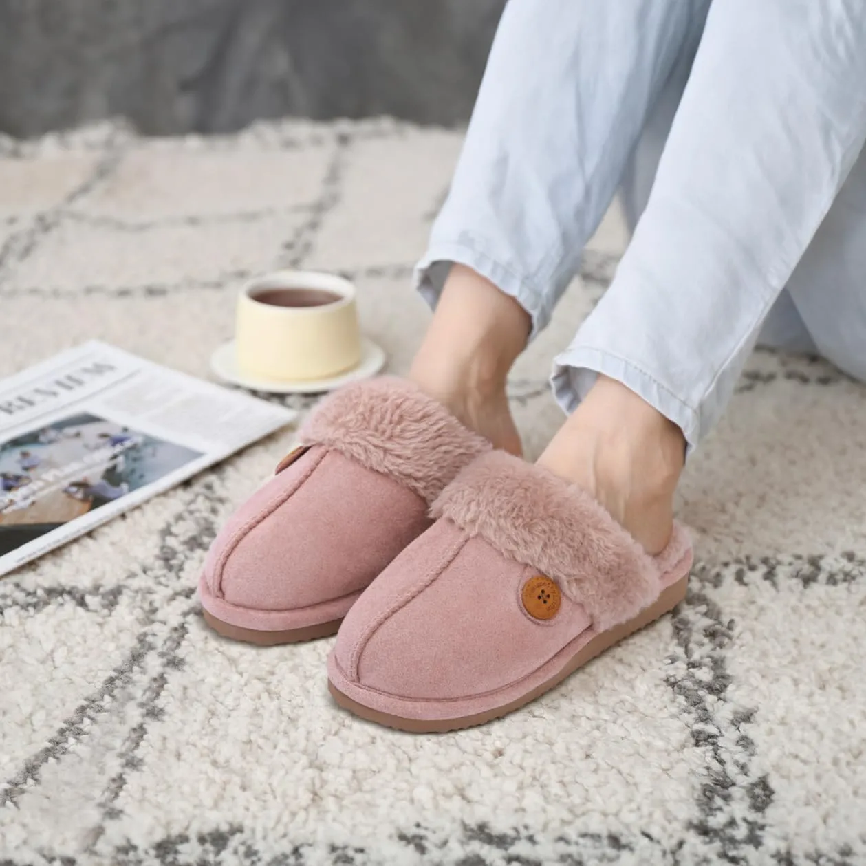 Litfun Fuzzy Slippers for Women with Memory Foam Winter Fluffy House Shoes Indoor Outdoor