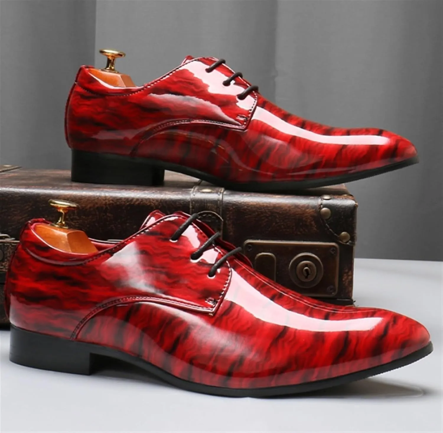 Mens Fashion Patent Leather Oxfords Shoes Comfortable Cap Toe Business Casual Lace Up Derby Shoes Formal Leather Dress Shoes for Wedding Work Office