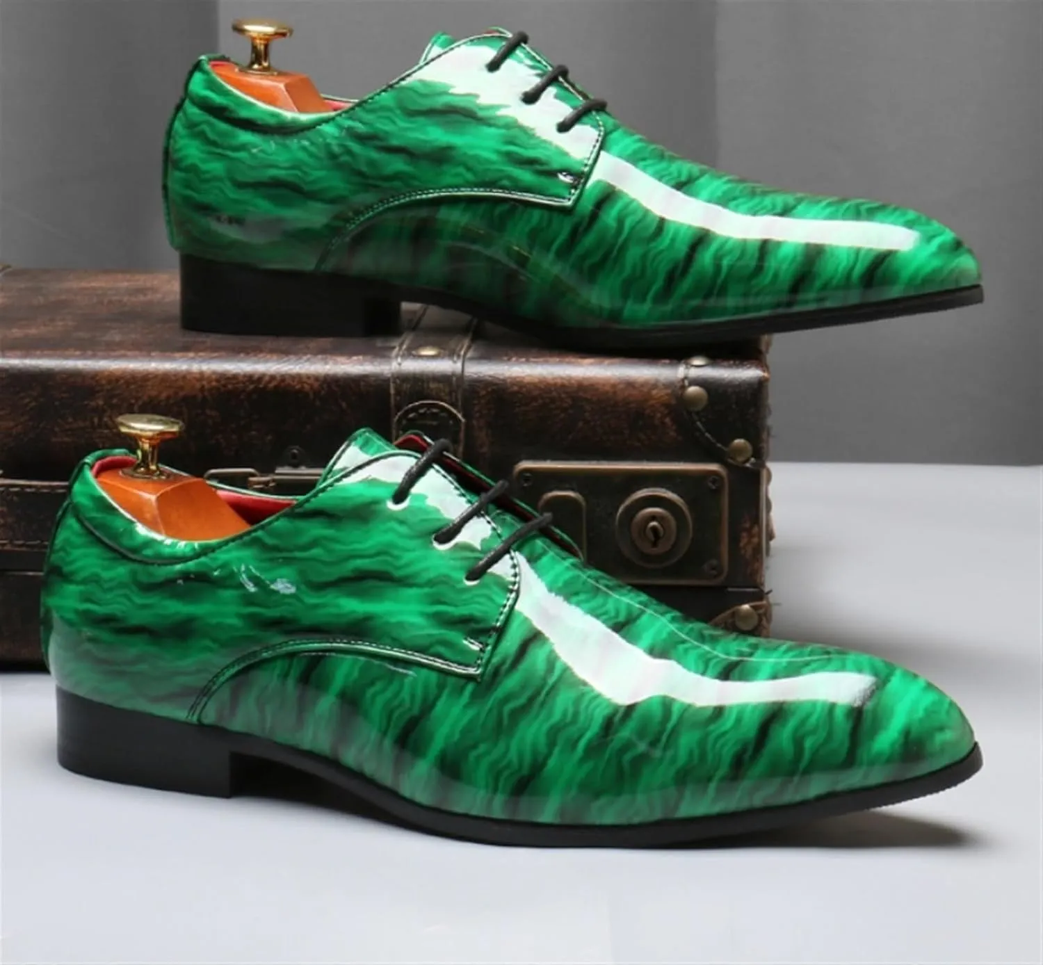 Mens Fashion Patent Leather Oxfords Shoes Comfortable Cap Toe Business Casual Lace Up Derby Shoes Formal Leather Dress Shoes for Wedding Work Office