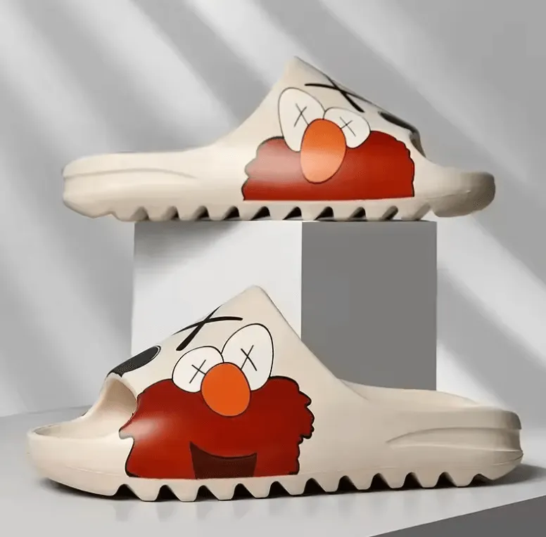 Summer Men’s Fashion Slippers – Soft Non-Slip Indoor & Outdoor Shoes for Couples