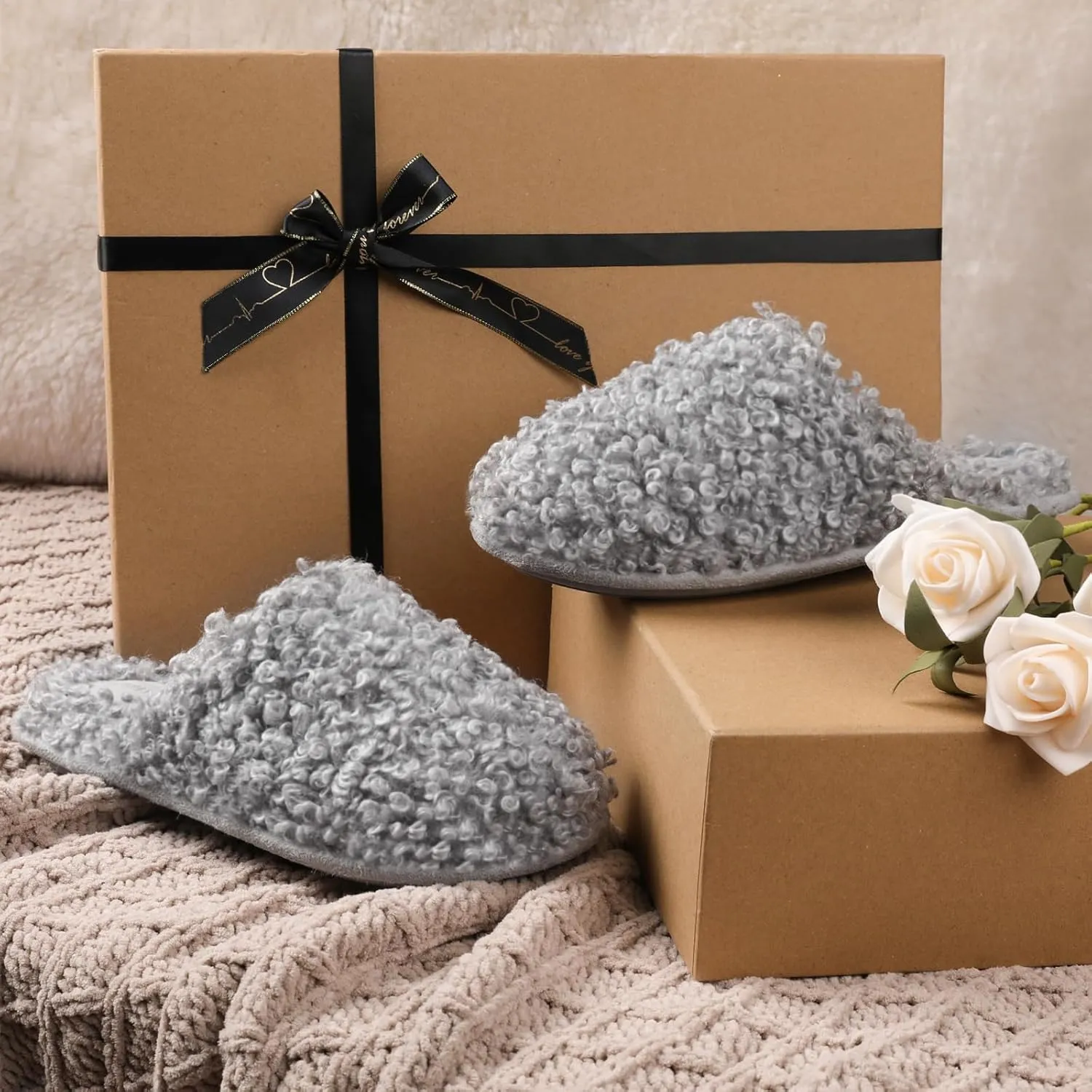 ULTRAIDEAS Women's Indoor Fuzzy Slippers, Ladies Lightweight Cozy Memory Foam House Shoes
